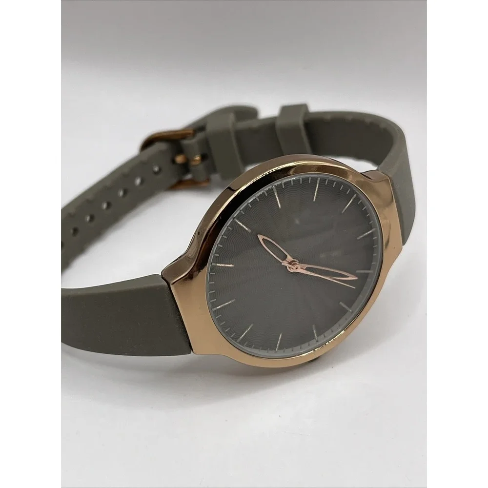 Xhilaration Women's Quartz Watch Gray Silicone Band Rose Gold Case- New‎ Battery